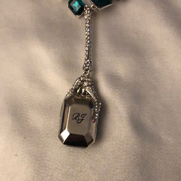 Betsey Johnson Silver Tone Skeleton Hand Y Drop Pendant Necklace Crystal NWT - Picture 11 of 16